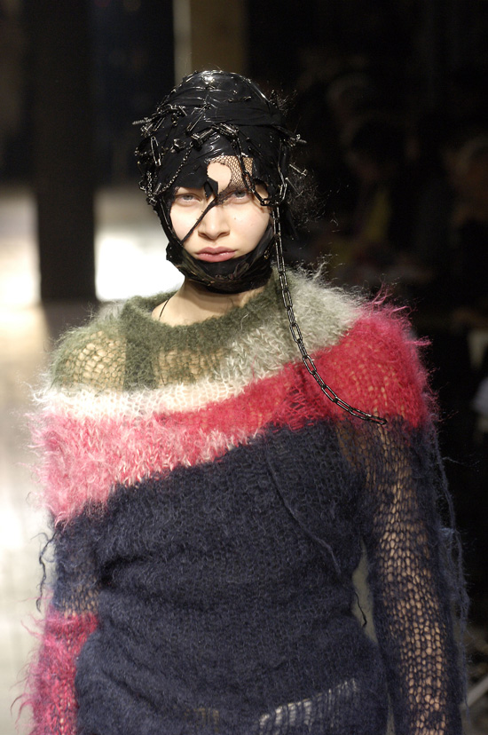 Junya Watanabe (Japan, geboren 1961), Herbst/Winter 2006/2007. Courtesy of The Metropolitan Museum of Art, Photograph by Catwalking
